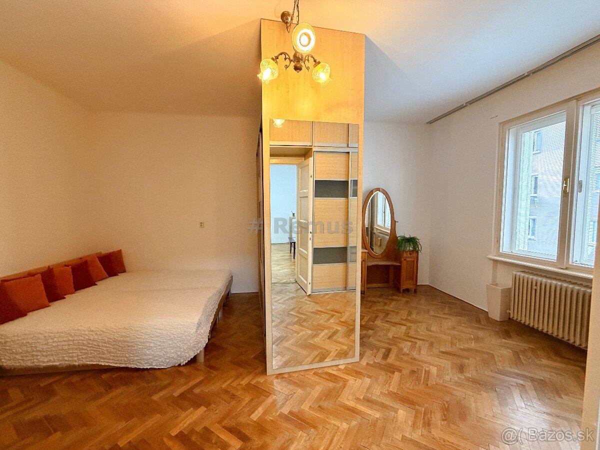 Nájom 3-i.bytu, balkón–Bratislava,Staré Mesto - 9