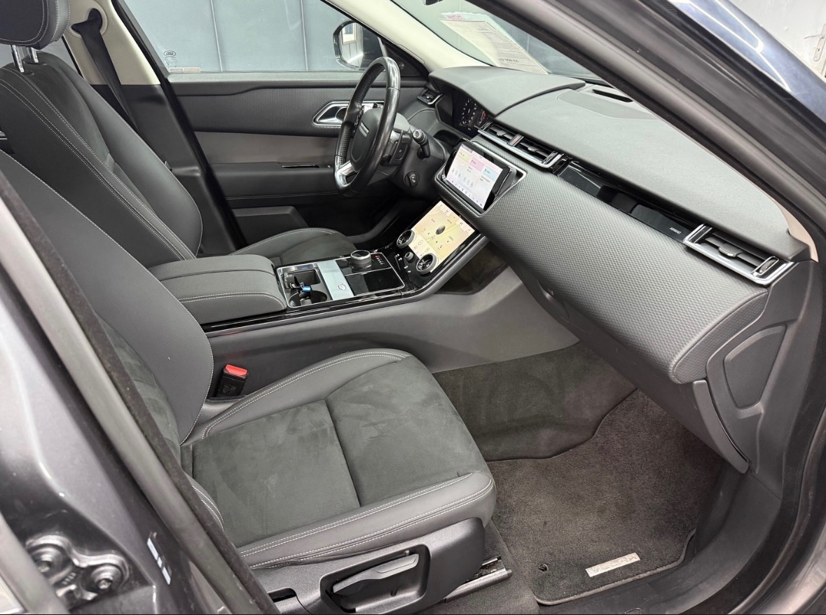 Land Rover Range Rover Velar 2.0 Si4 HSE AWD A/T - 9