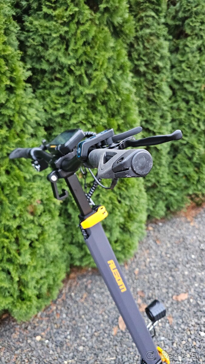 Elektrokolobežka Ausom L1 - 9