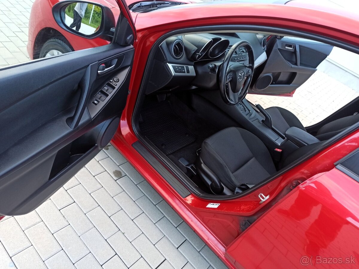 Mazda 3 Automat 2011 Benzín - 9