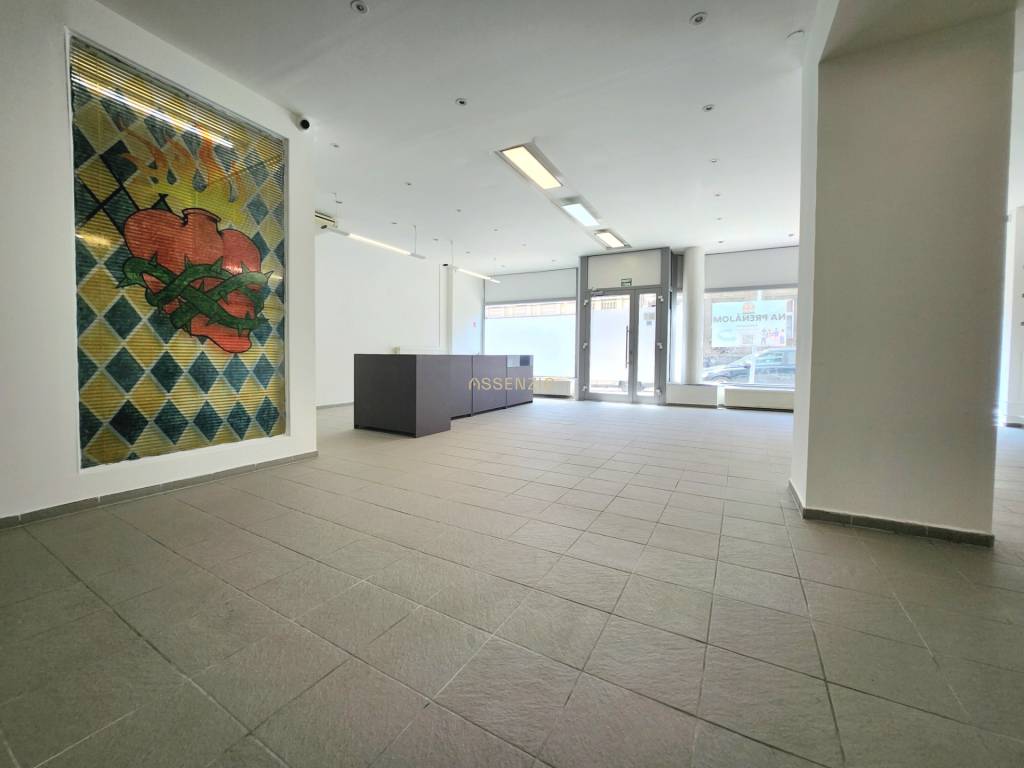 ASSENZIO - PRENÁJOM - NEBYTOVÝ PRIESTOR / GASTRO- VYSOKÁ - S - 9