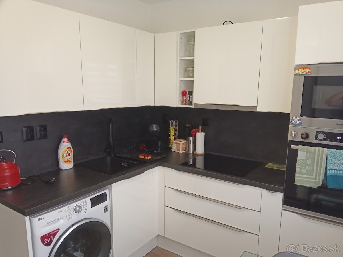 1-izbový byt v CENTRE Nitry – Hollého +GARÁŽ - 9