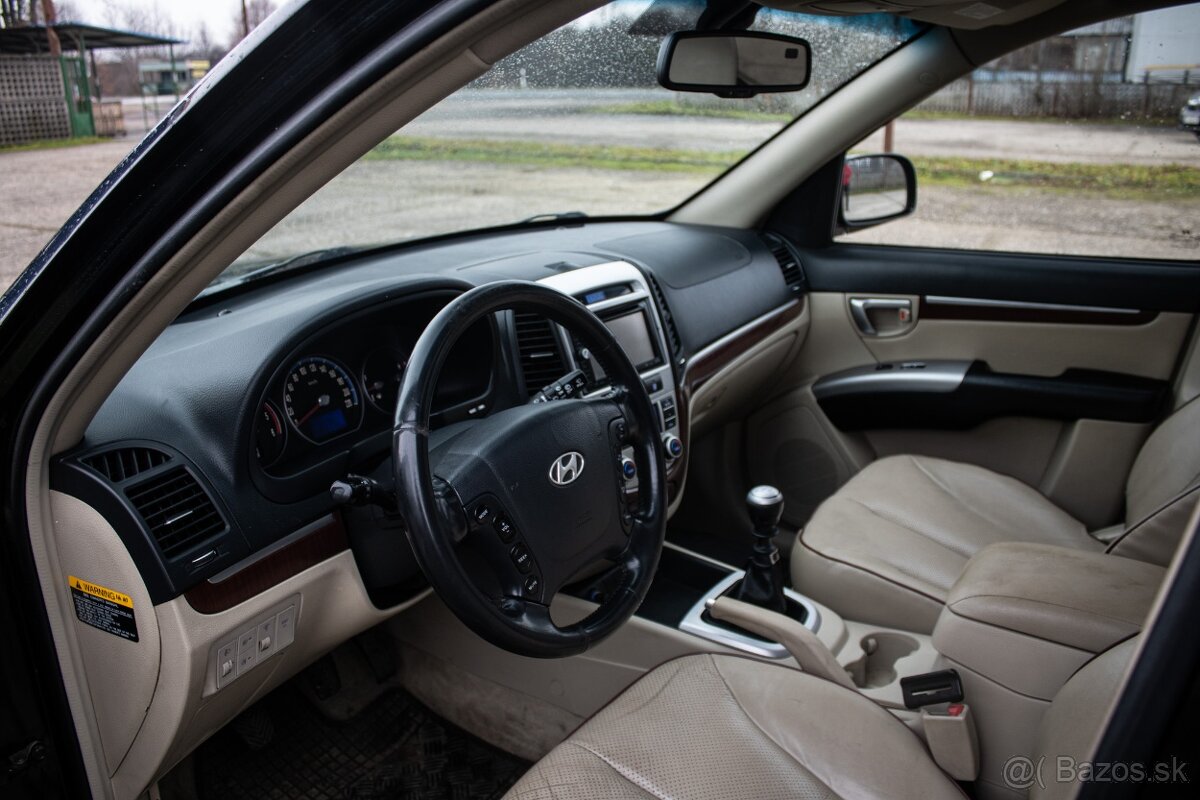 Hyundai Santa Fe 2.2 CRDi VGT Premium - 9