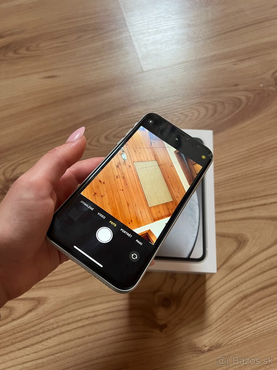 Iphone XR - 9