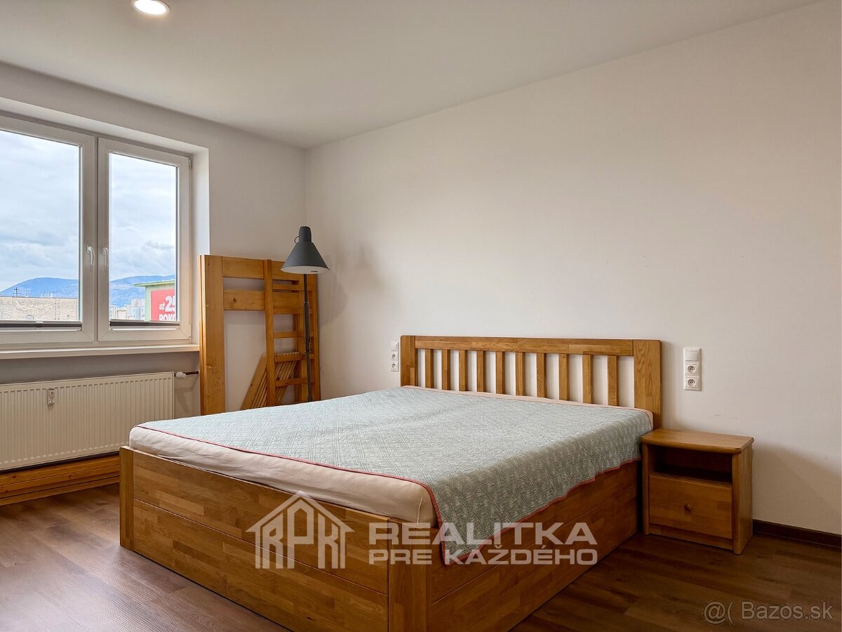 Na predaj krásny a zariadený 3 izbový byt v Žiline - 9