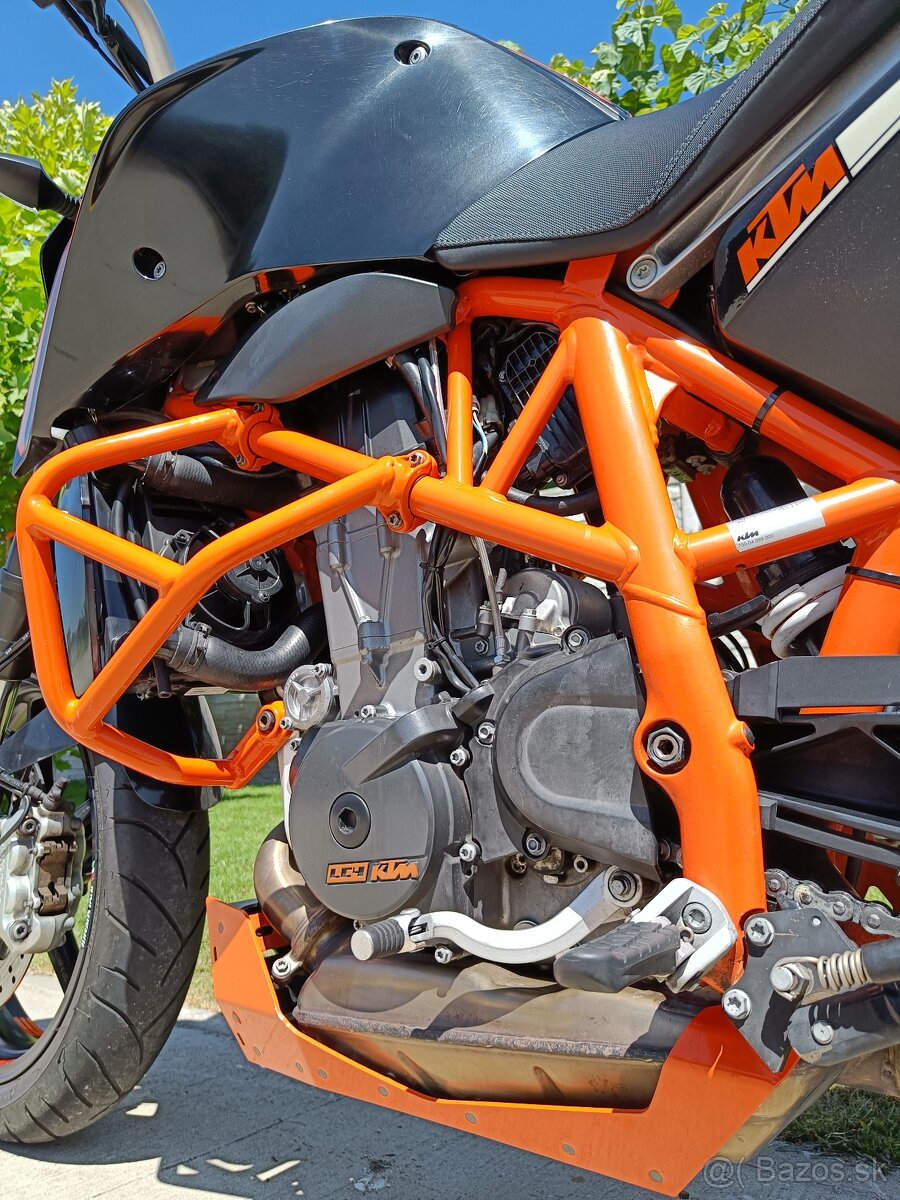 KTM Duke 690 - 9