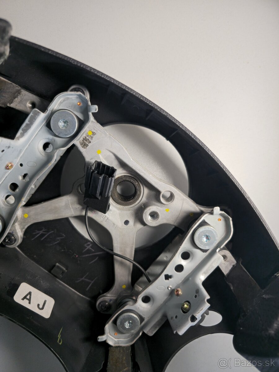 Momo kožený volant NOVÝ DIEL - 9