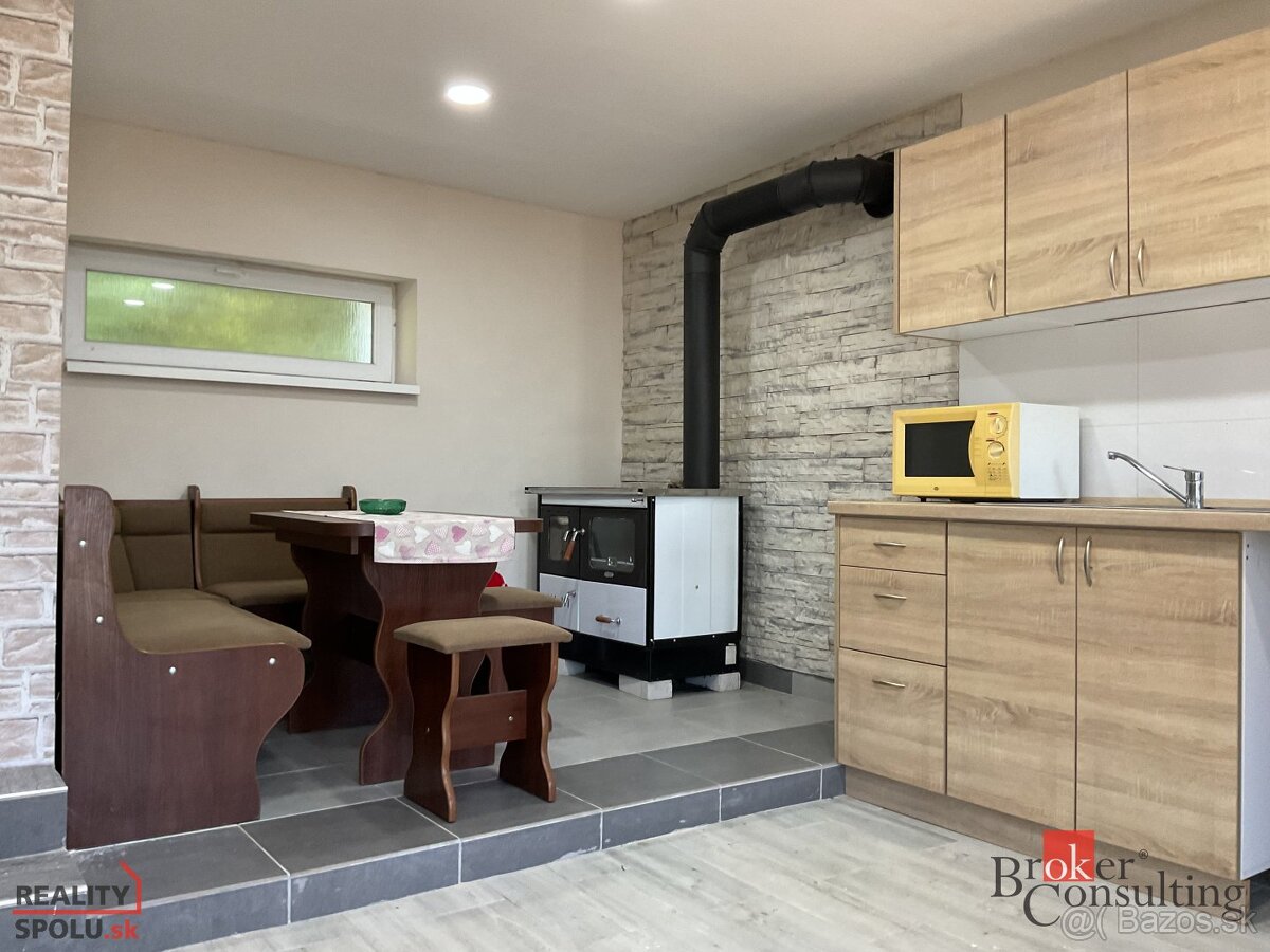 predaj rodinného domu v Tuhrine - 9