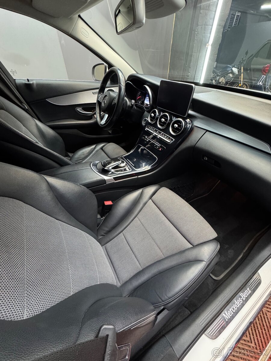 Mercedes-Benz C220d 4MATIC - 9