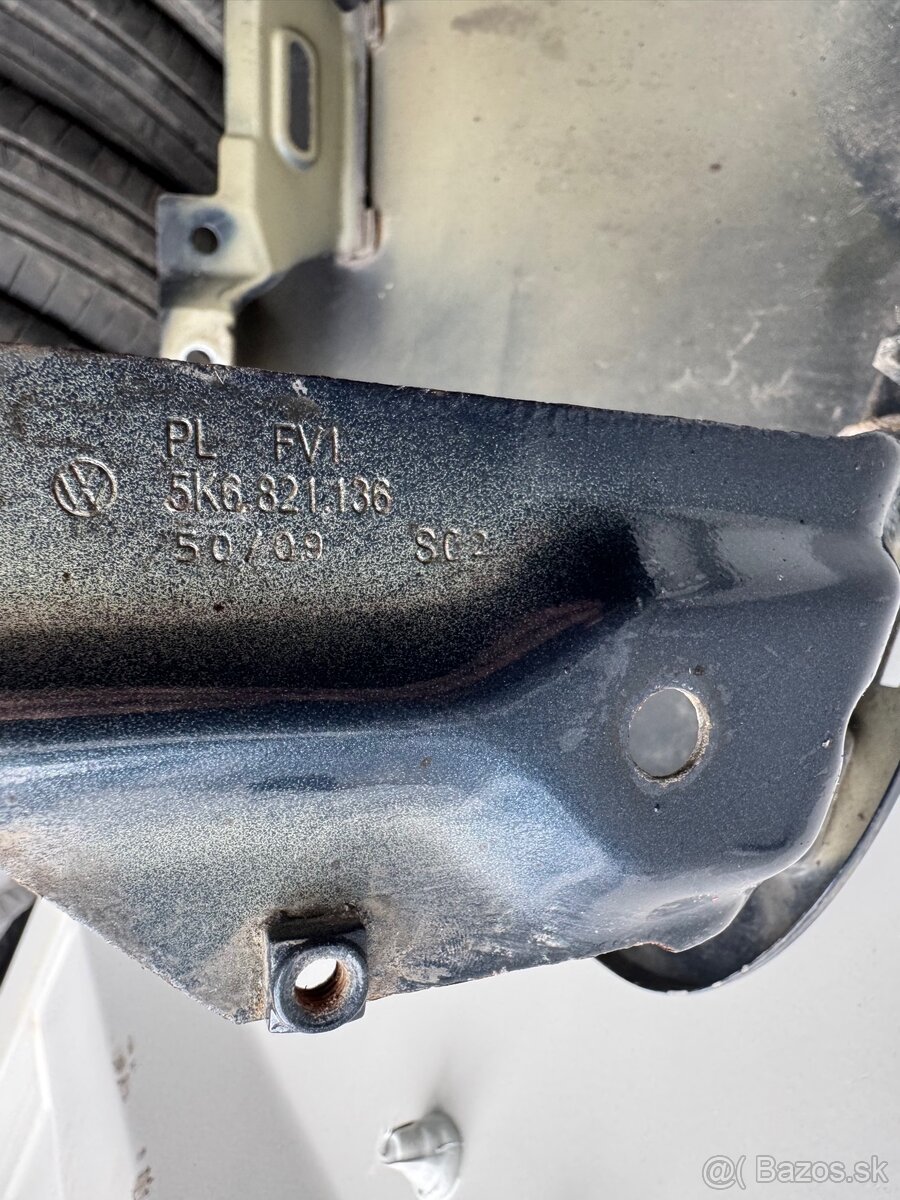 VW Golf 6 (2009–2013) – pravý blatník - 9