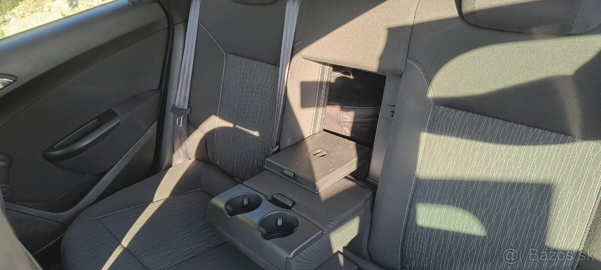 Predam Opel Astra ST 1,4 Benzi + LPG (fabricky) - 9