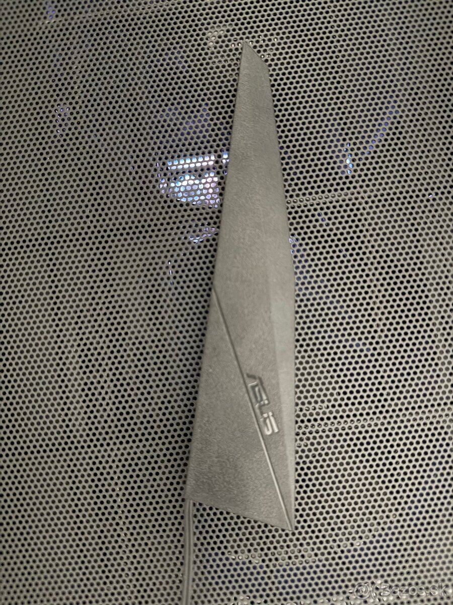 Výkonný počítač - 9