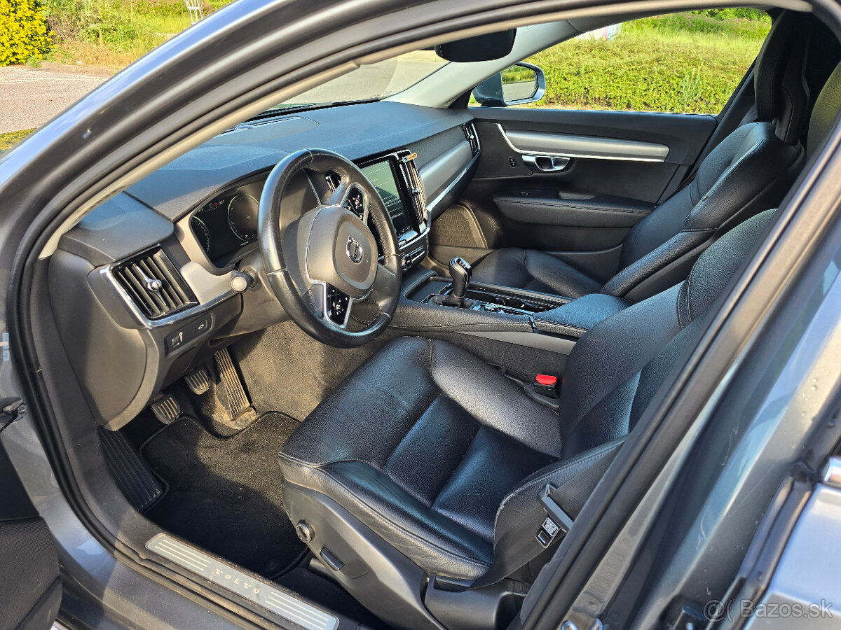 Volvo V90 D3 Manual - 9