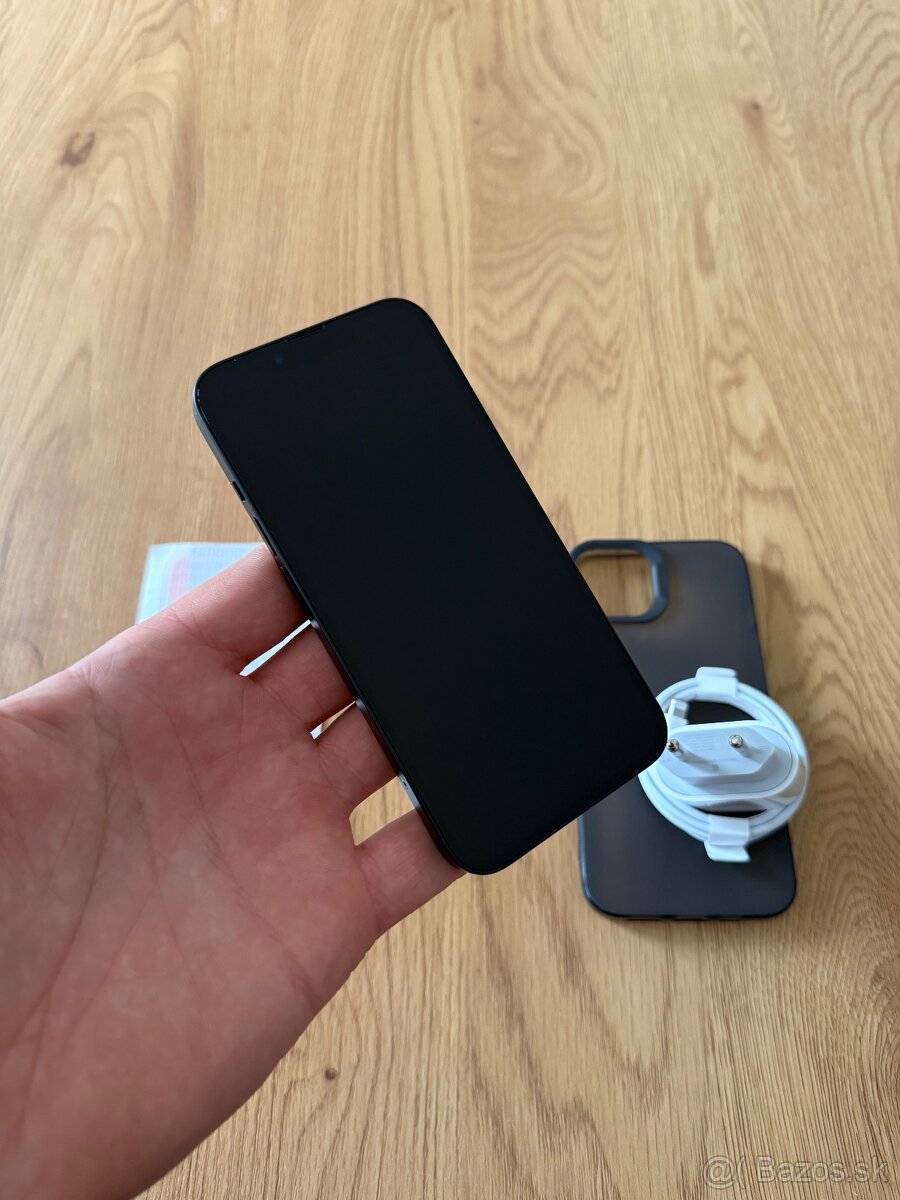 iPhone 14 256 gb Midnight v záruke + príslušenstvo - 9