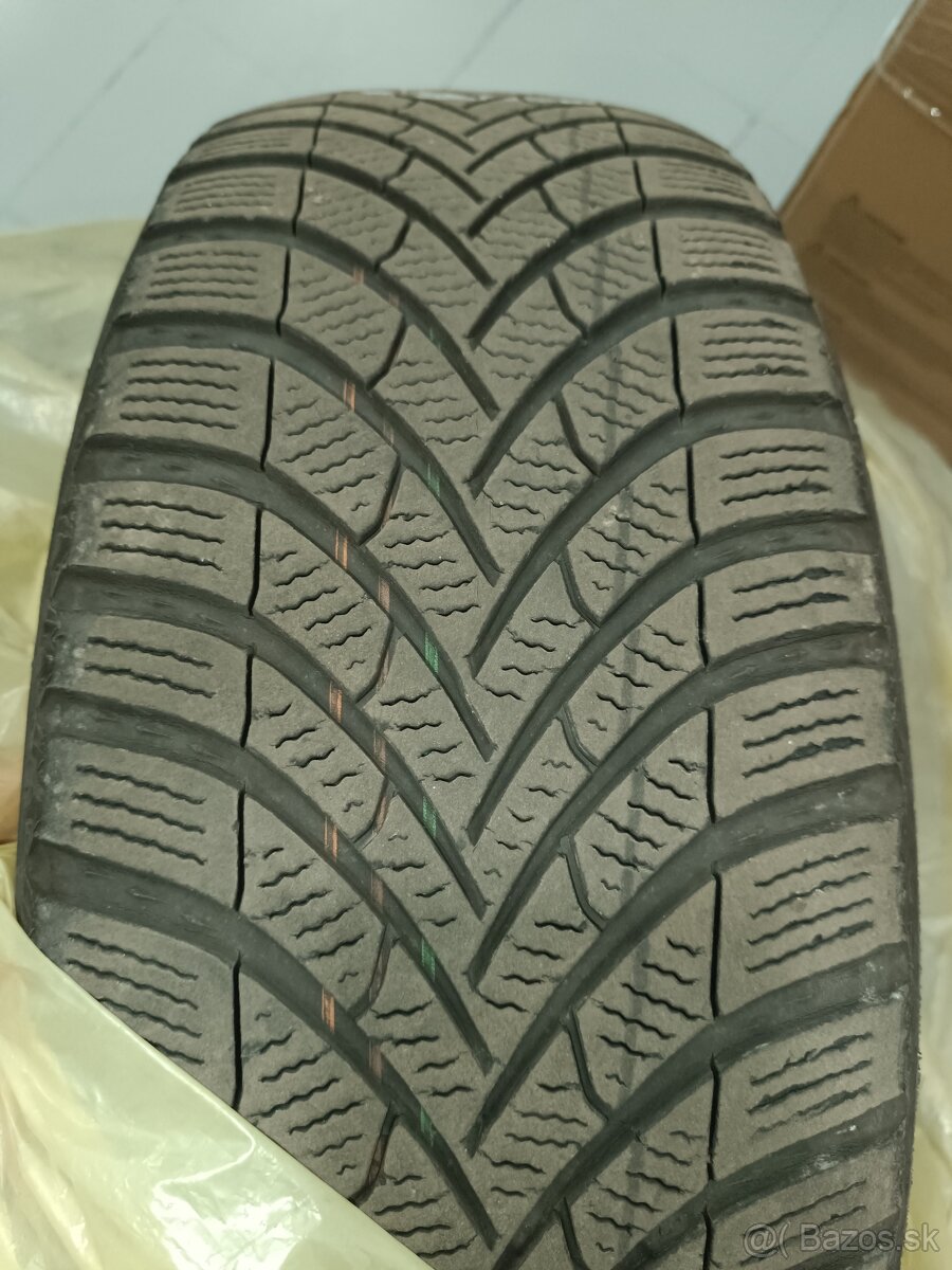 Originál Škoda R16 elektróny 5x112 + Zimné gumy 205/55 - 9