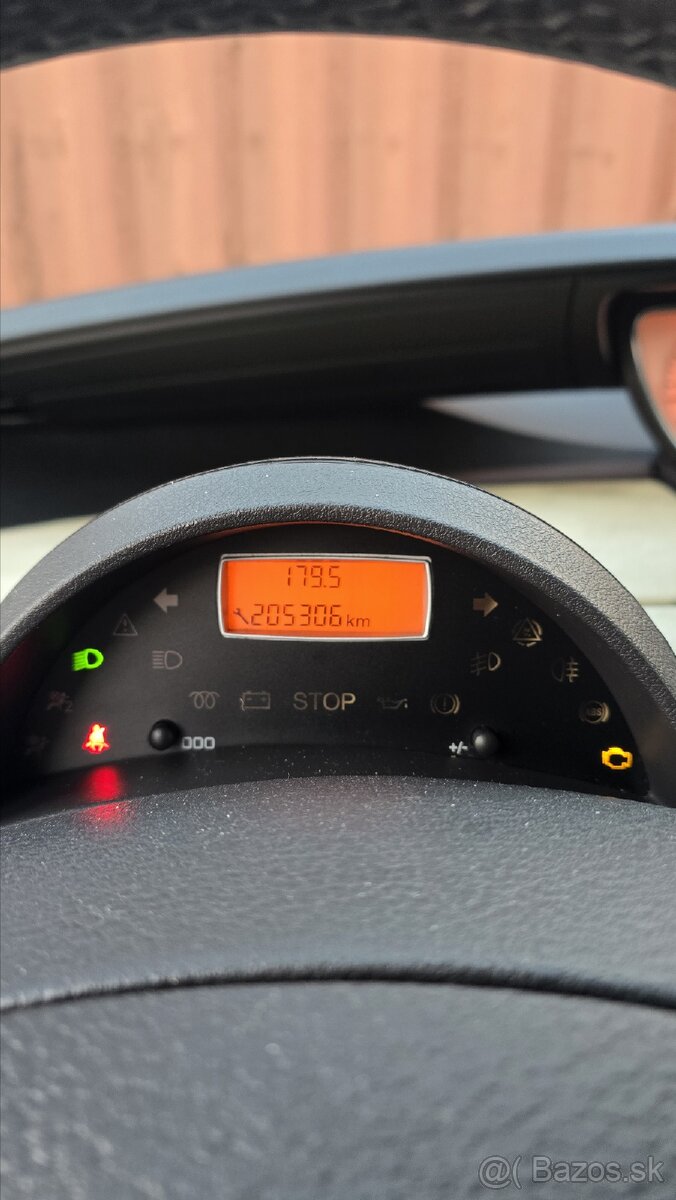 Predám auto Lancia Phedra, 7 miestne - 9