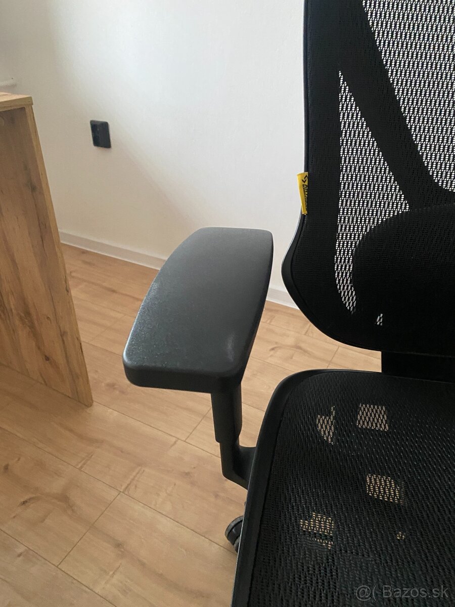 Kancelárska stolička ANTARES Romero - 9