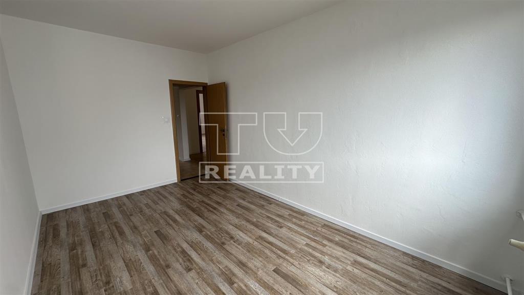 :::::REZERVOVANÉ::::::3 izb byt zaturcie - 9