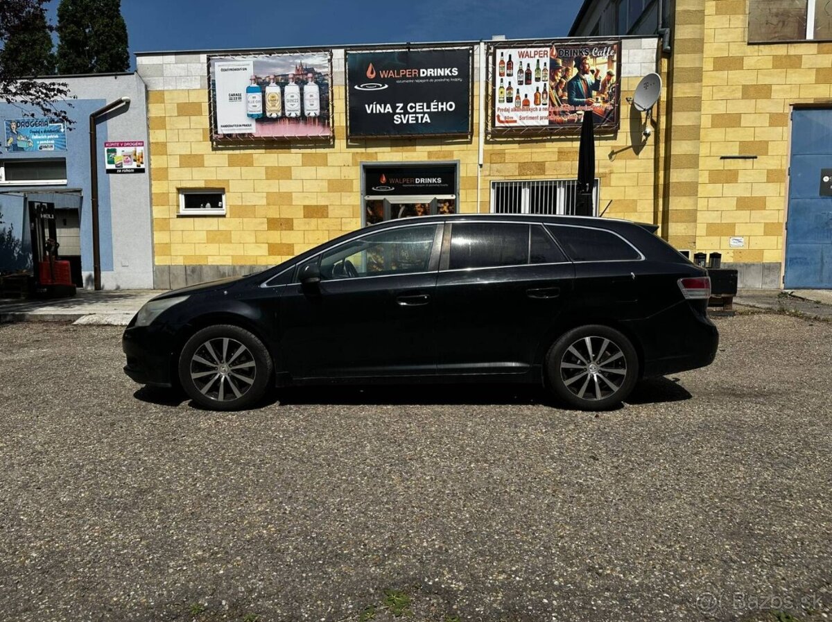 Toyota Avensis combi 2.2 D-4D Exclusive - 9