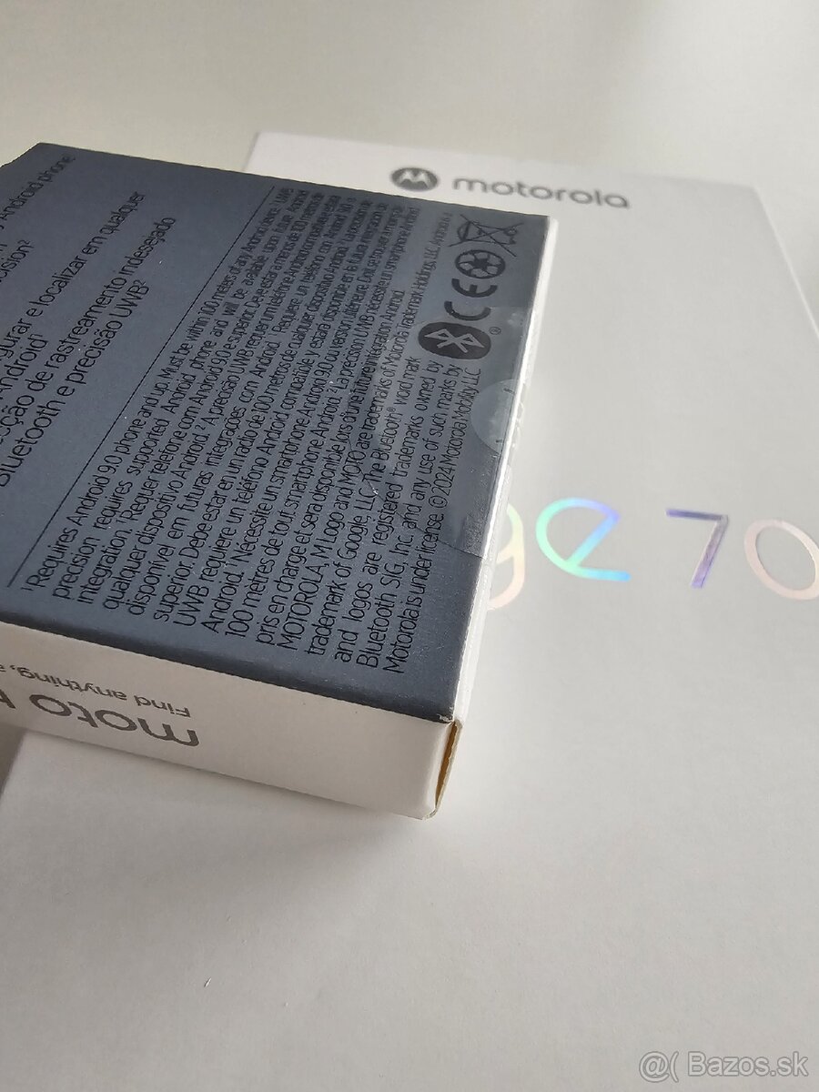 Motorola edge 70 + moto tag - 9
