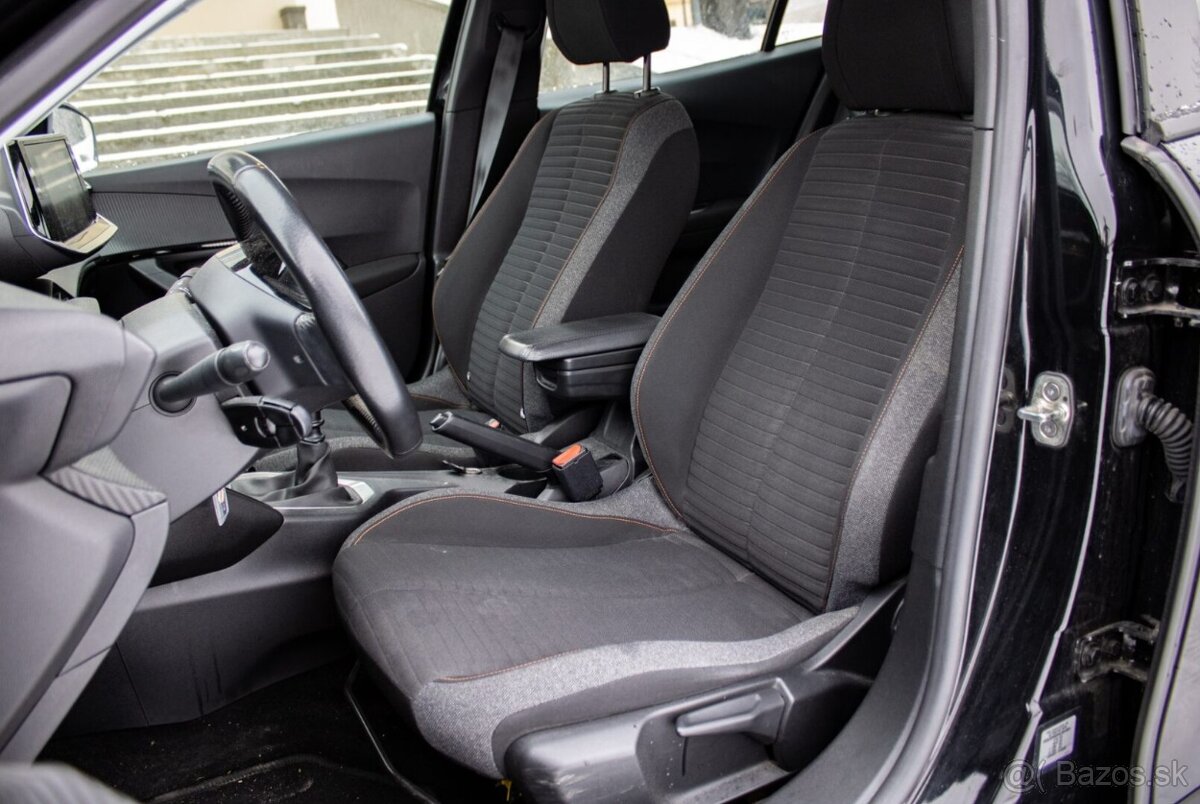 Peugeot 2008 1.2 PureTech - 9