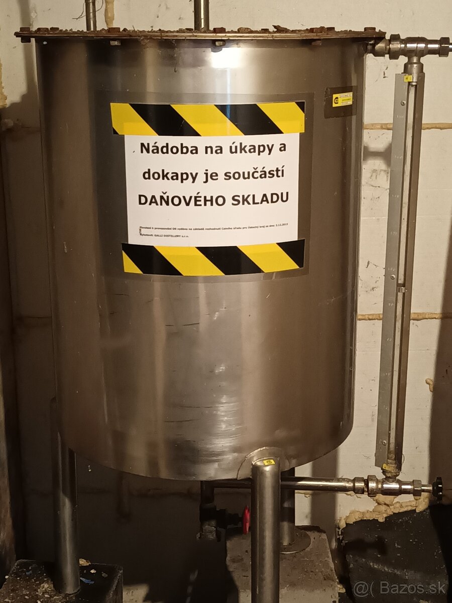 Destilačný kotol 300 L - 9