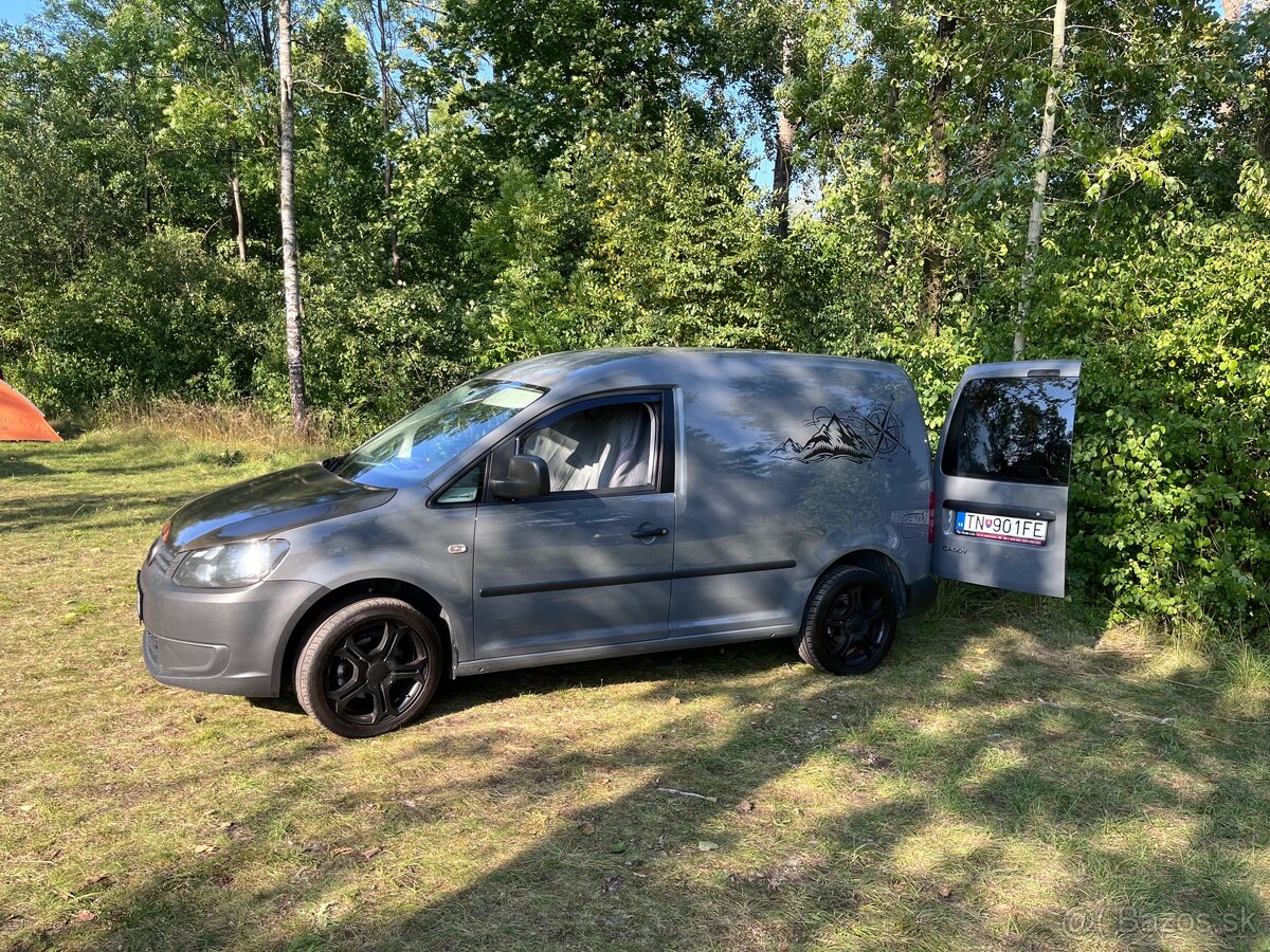 Caddy 1,6 TDI - camper - 9
