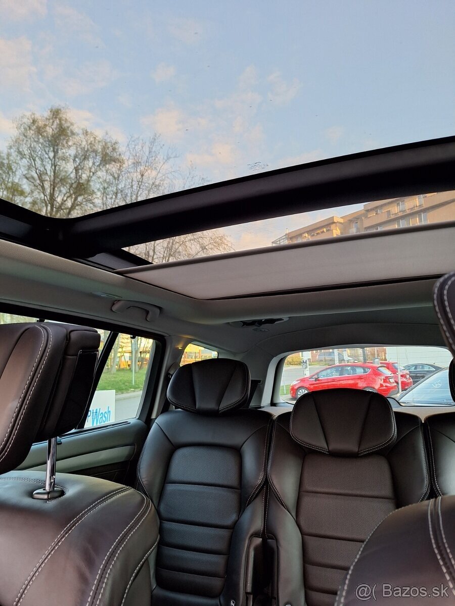 Espace Initiale Paris - 9