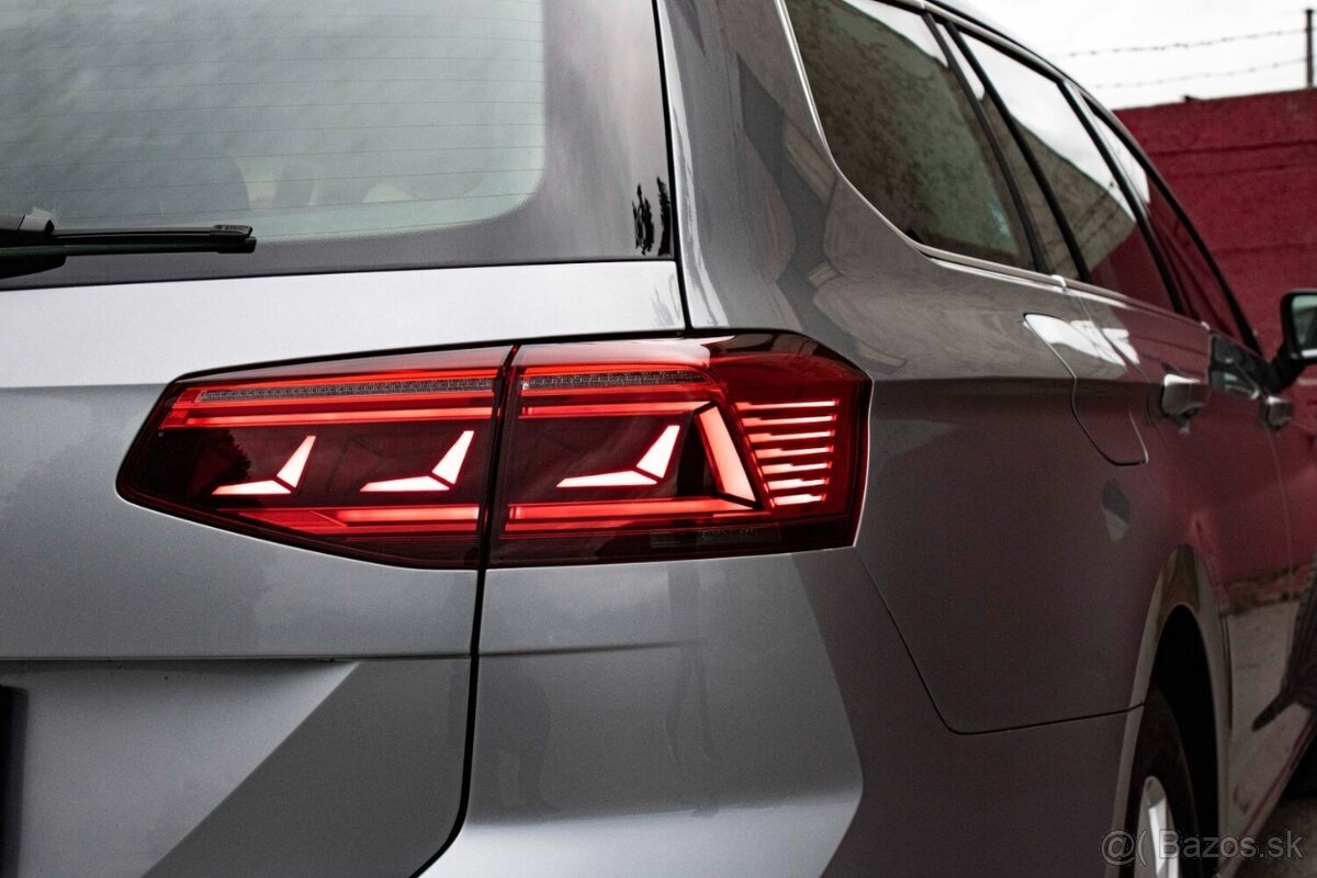 Volkswagen Passat Variant 1.6 TDI 88Kw - 9