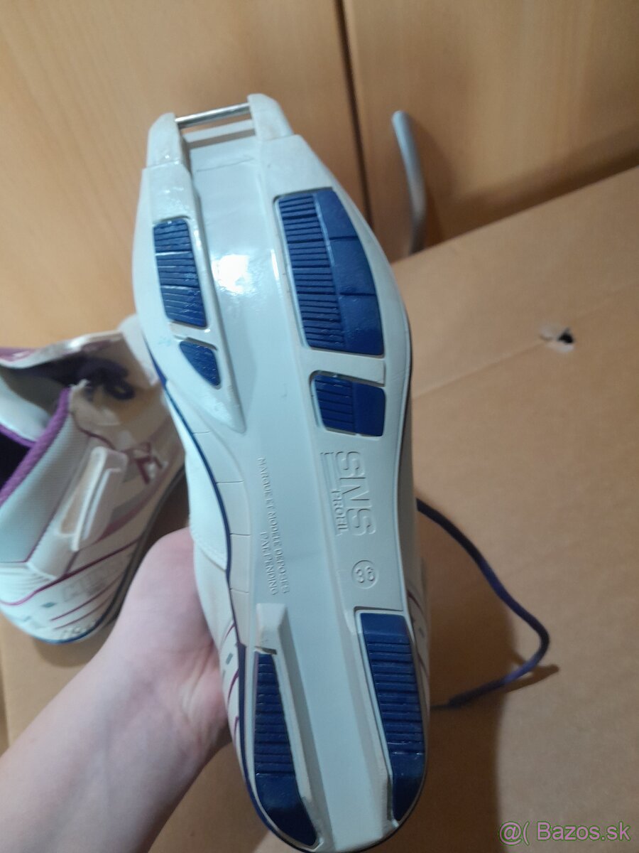 Bežkárske topanky 36 - 9