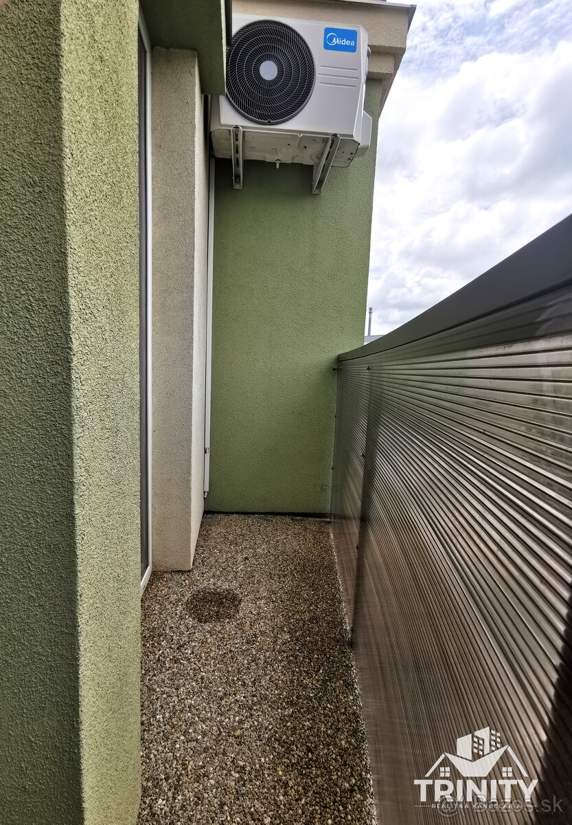 Na prenájom krásny 1-izbový byt s balkónom v Nových Zámkoch - 9