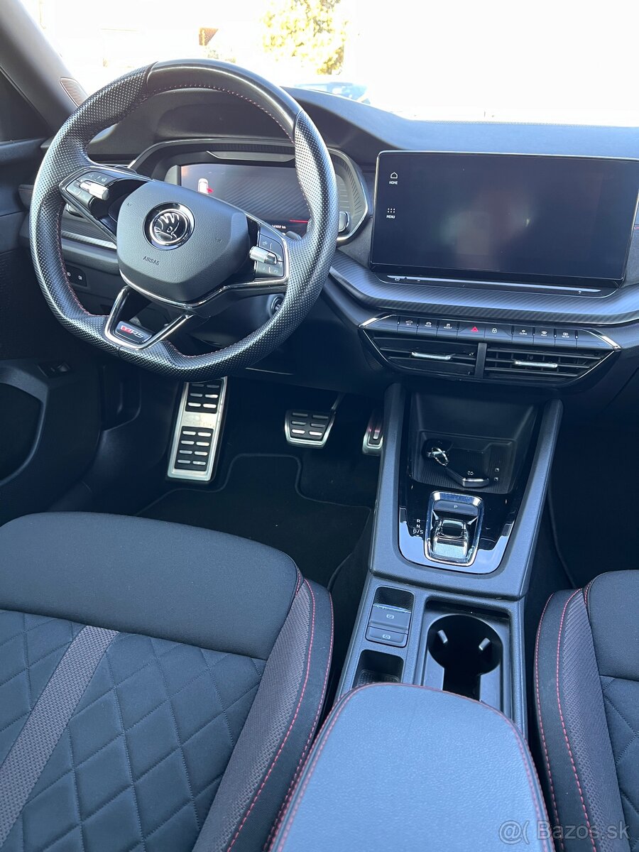 Škoda Octavia Combi 2.0 TDI RS DSG 147kW - 9