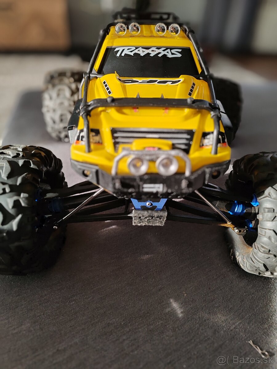 Traxxas Summit 1/8 XL MAXX verzia - 9