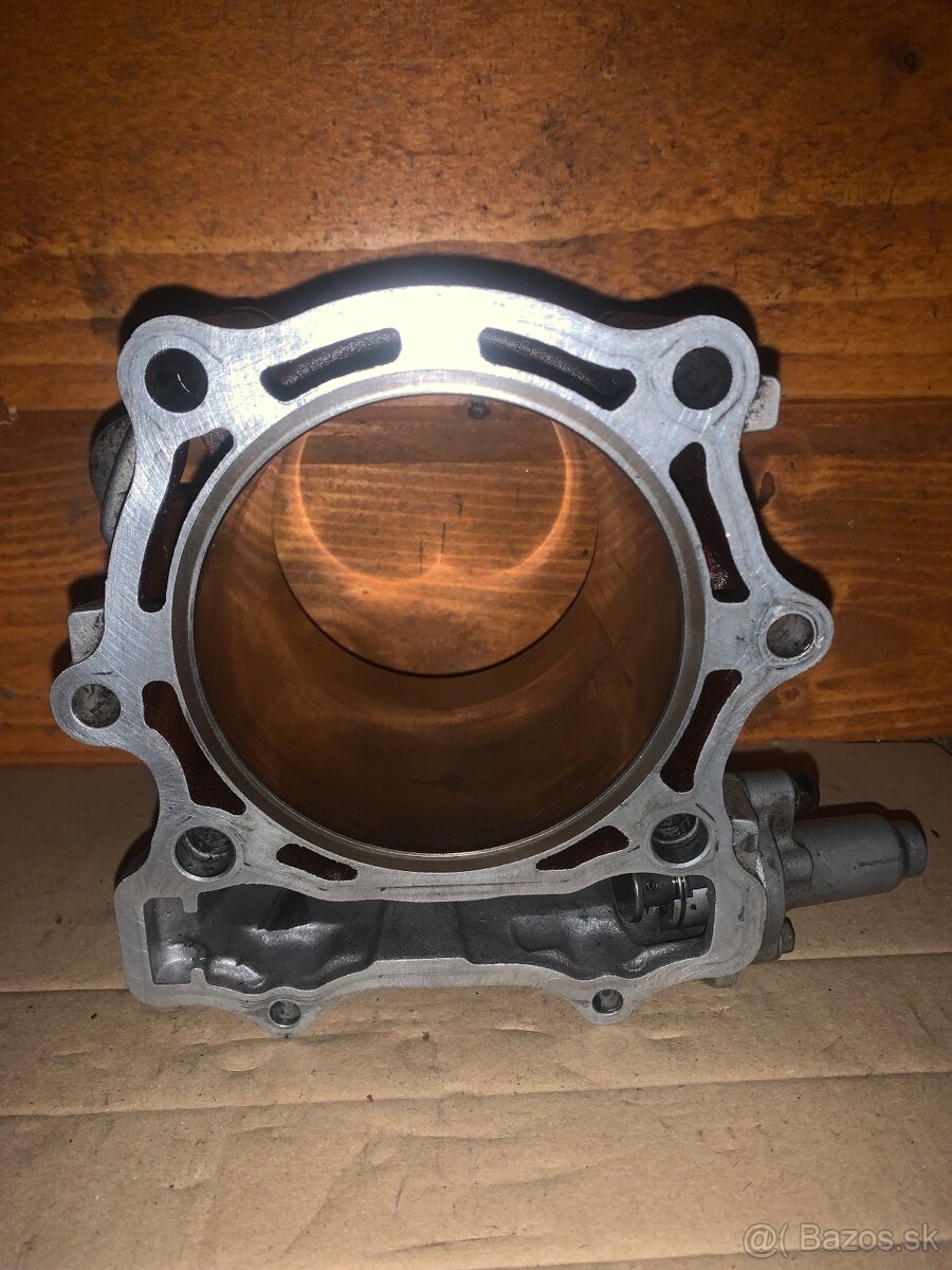 Yzf 426 rozpredám - 9