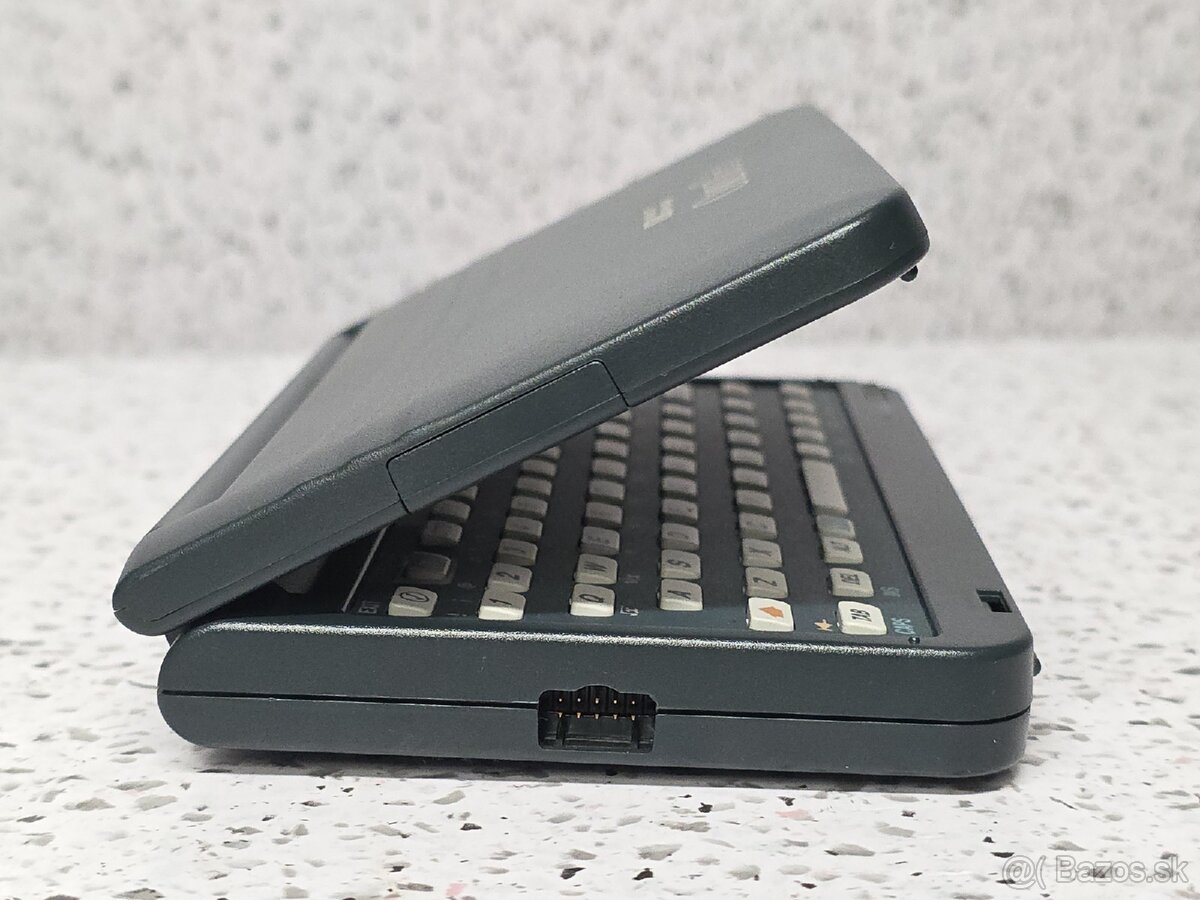 Úloženka 》1MB 》HP OMNIGO 100 GFOS 》Hewlett Packard - 9