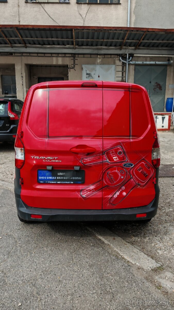 Ford Tranzit Courier - 9