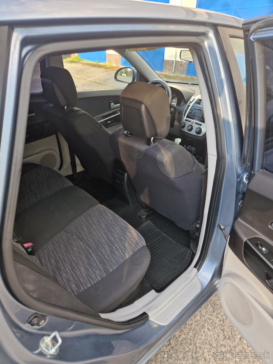 Kia Ceed 1,6 Crdi 85KW 2008 - 9