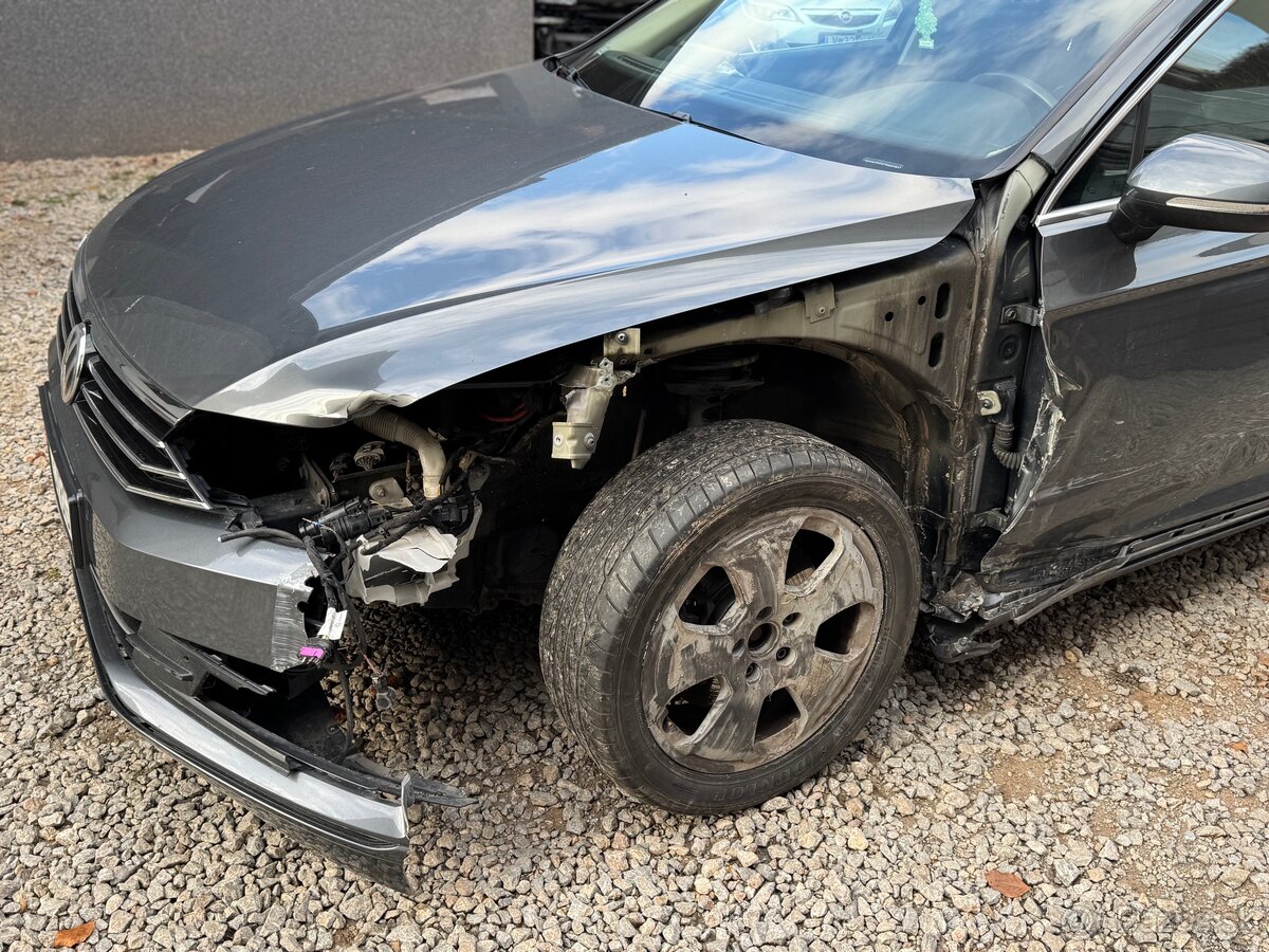 Volkswagen Passat B8 2.0tdi Dsg Highline 2016 Pojazdné - 9