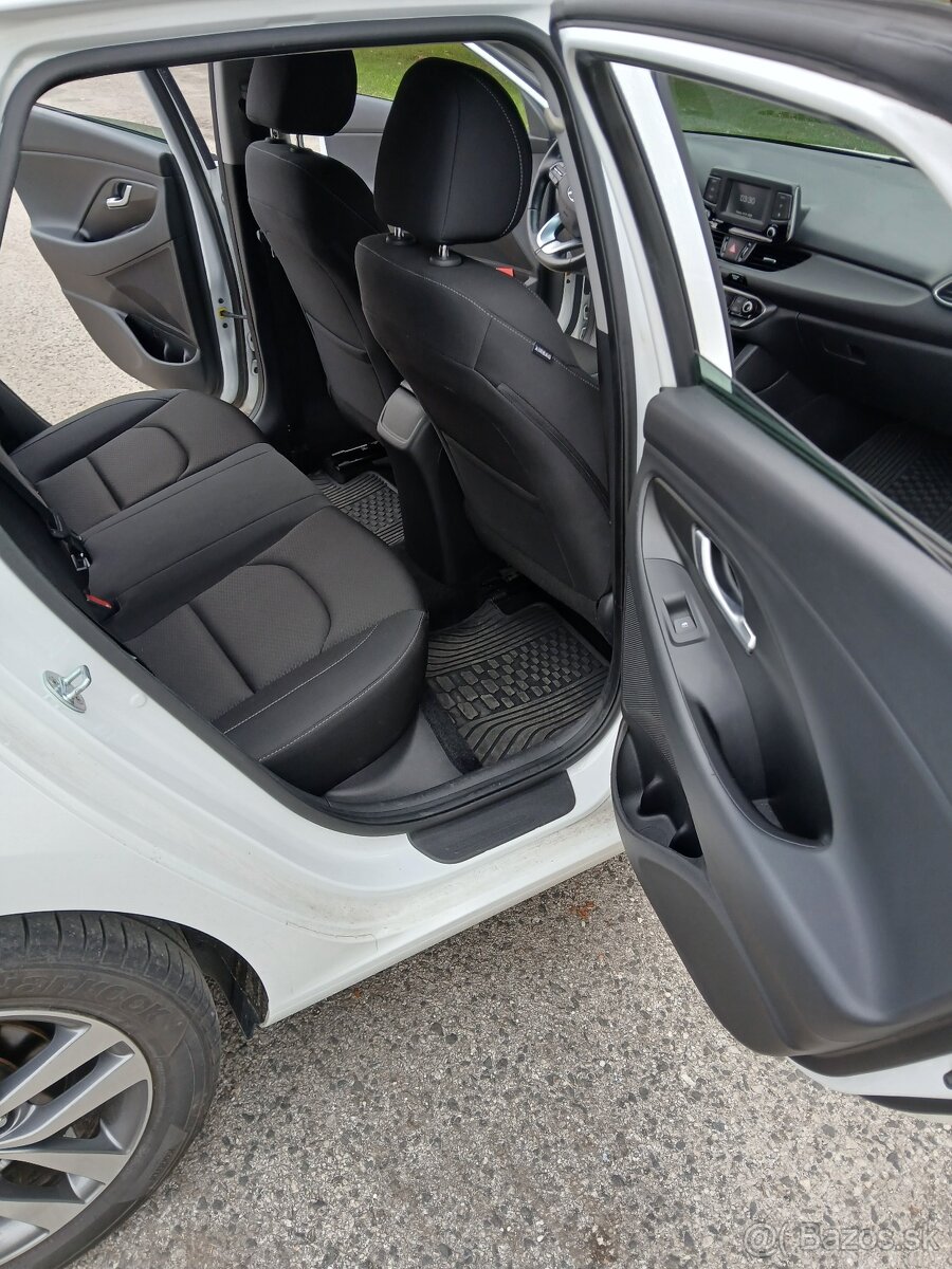 Hyundai i30 1.4 T-gdi - 9