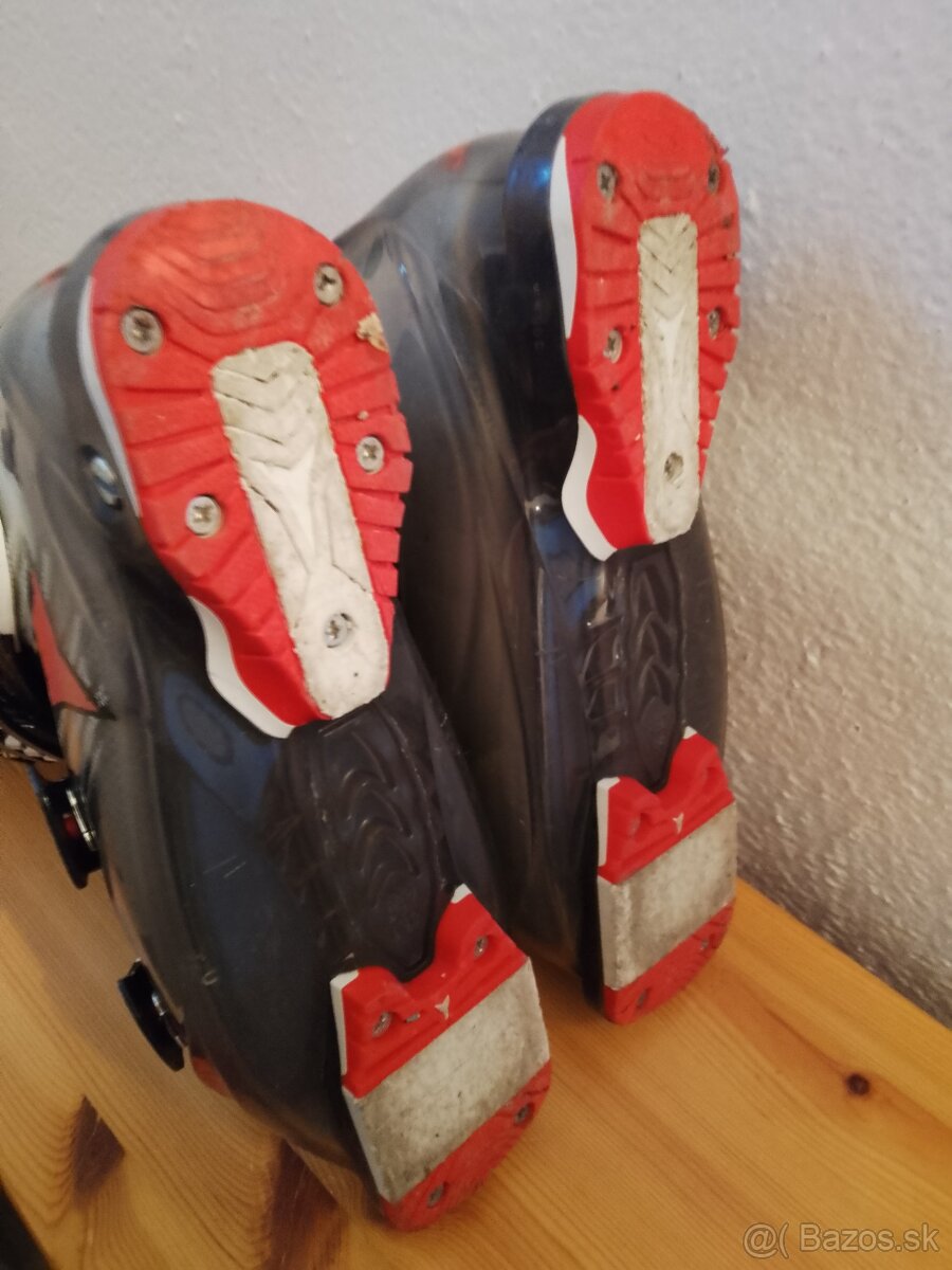 lyziarky ATOMIC velkost 40,5 - 9