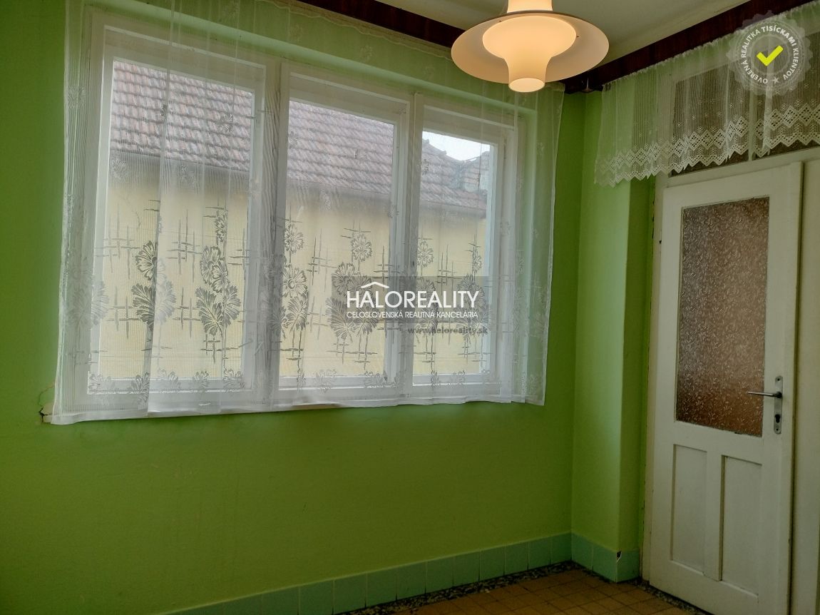 HALO reality - Predaj, rodinný dom Topoľníky - EXKLUZÍVNE HA - 9