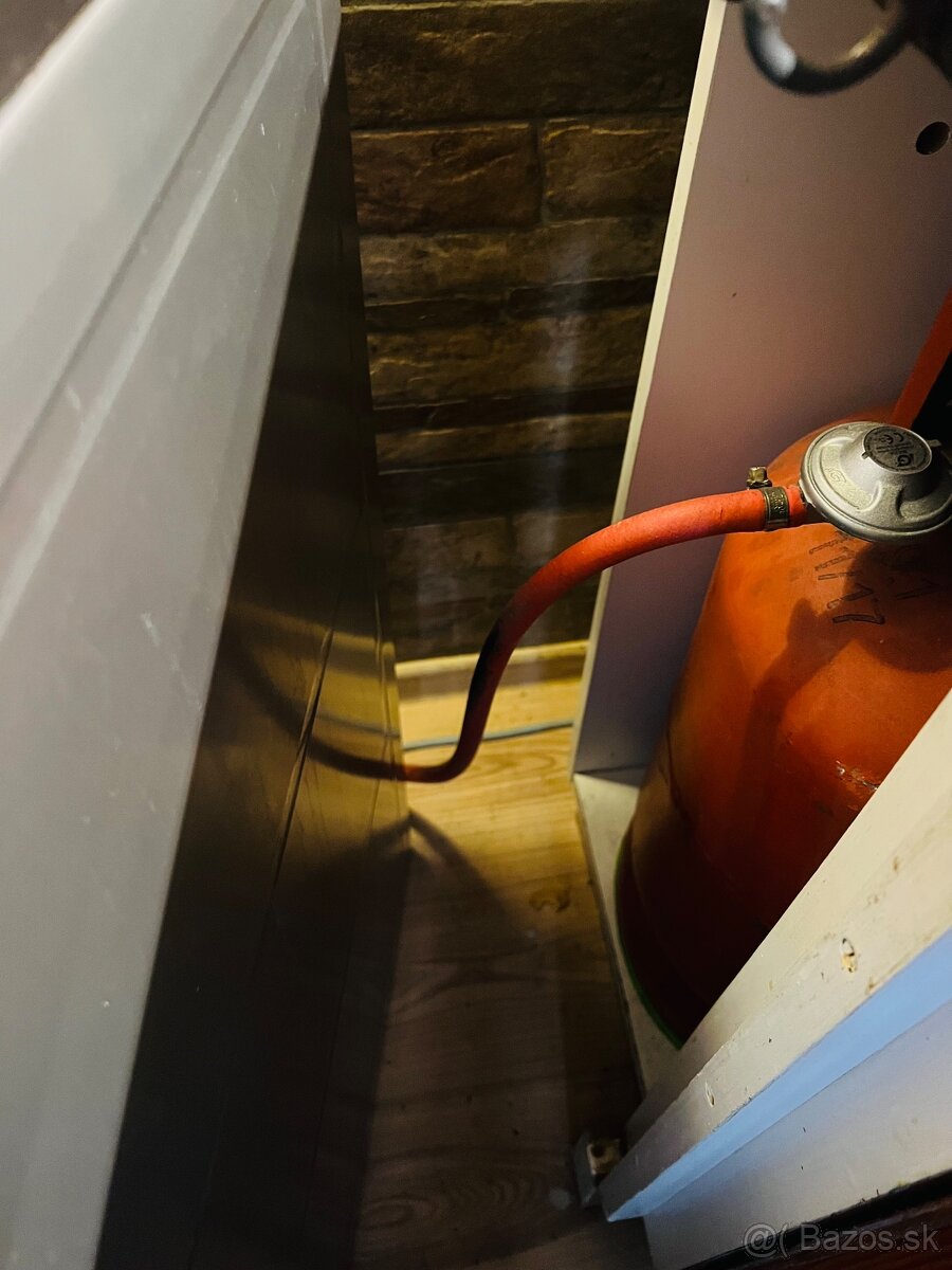 PREDÁM kombinovaný sporák ELECTROLUX - 9