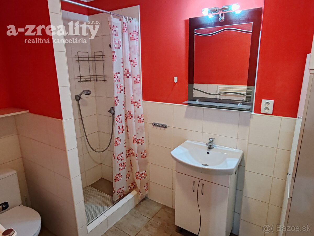 Rodinný dom na predaj v Komárne - 9