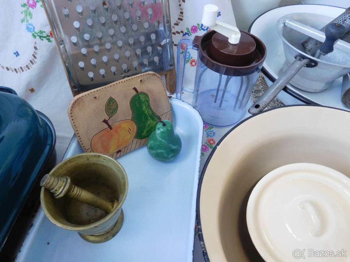 Smaltované na chalupu-do kuchyne - 9