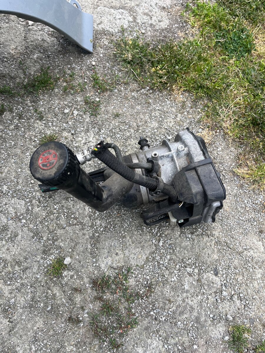 Diely na predaj Peugeot 308 2012 - 9