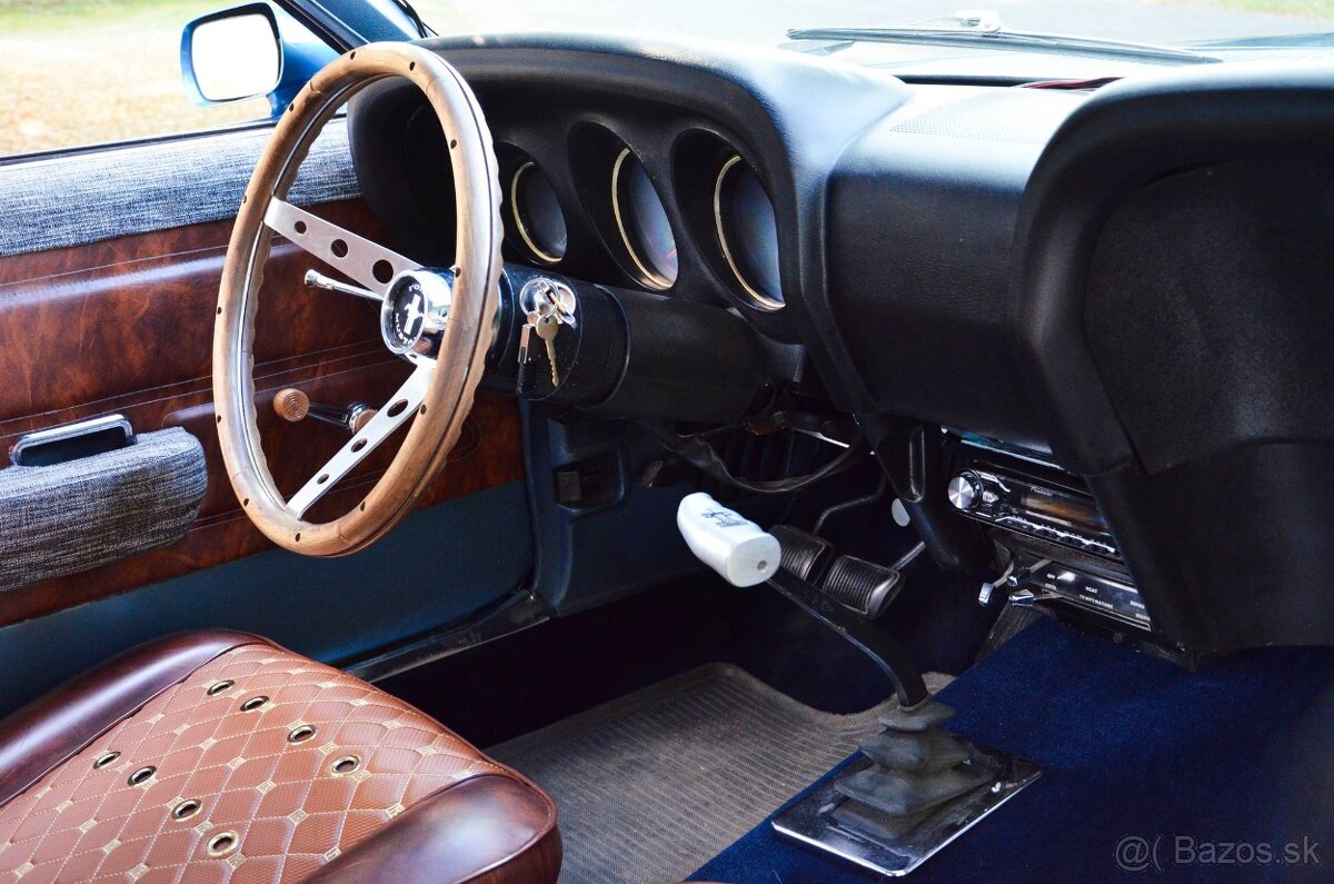 Ford Mustang Fastback z roku 1970 - 9