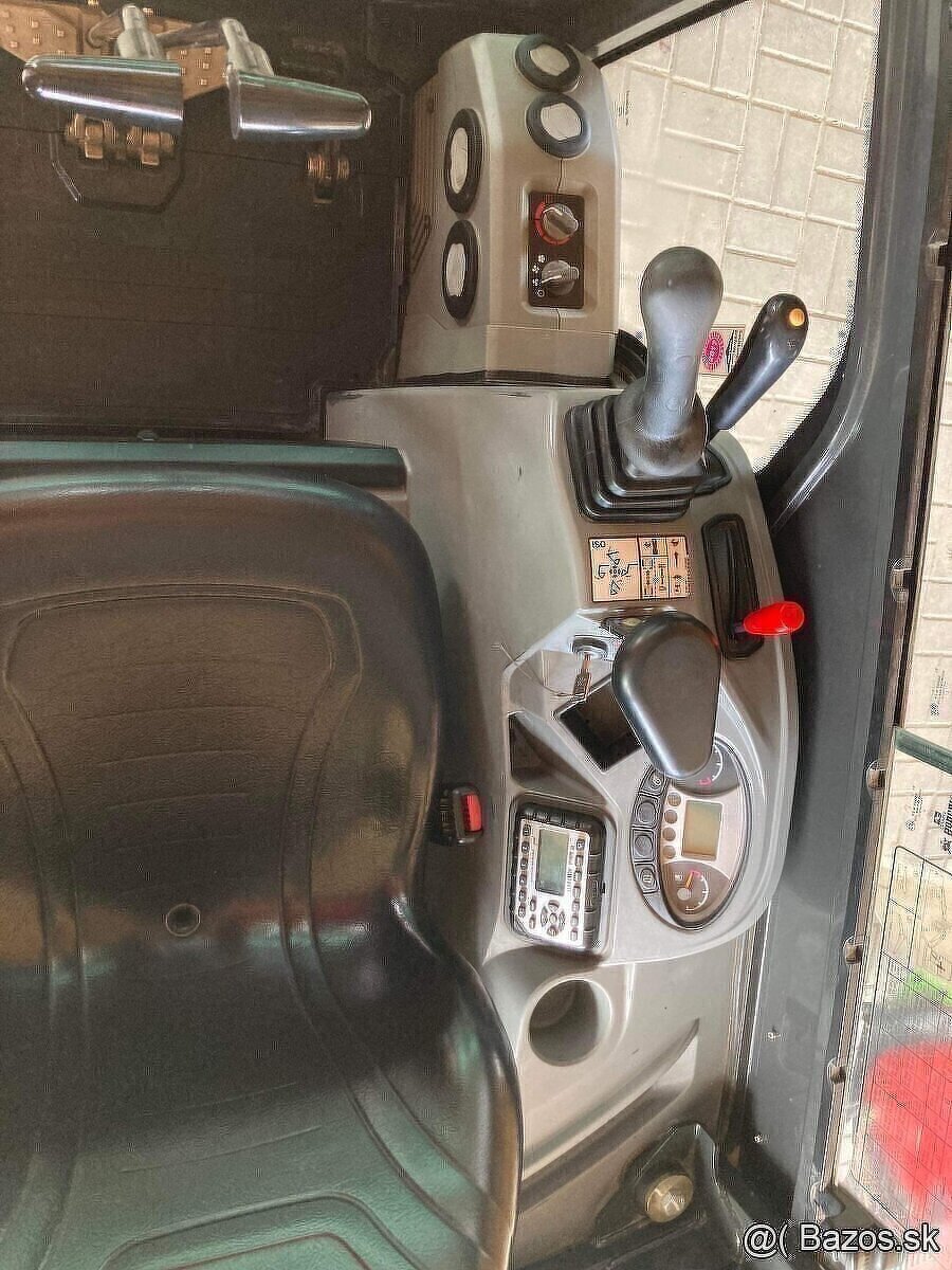 Minibager bobcat e17 - 9