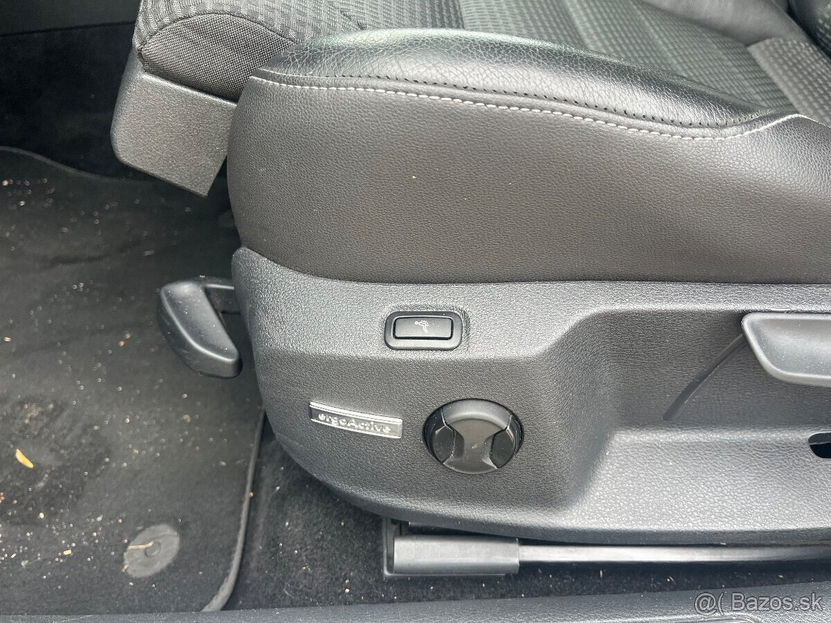 Volkswagen Golf 7 2.0 TDI DSG highline bixenon navi acc - 9