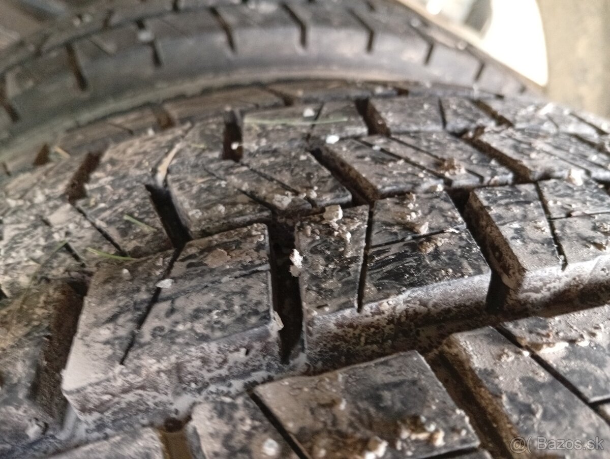 Predám Mitsubishi Canter fuso 7 miestne - 9