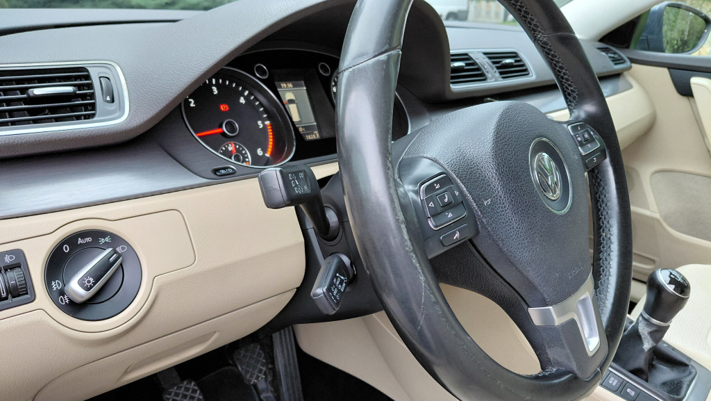 Volkswagen Passat 2012 - 9